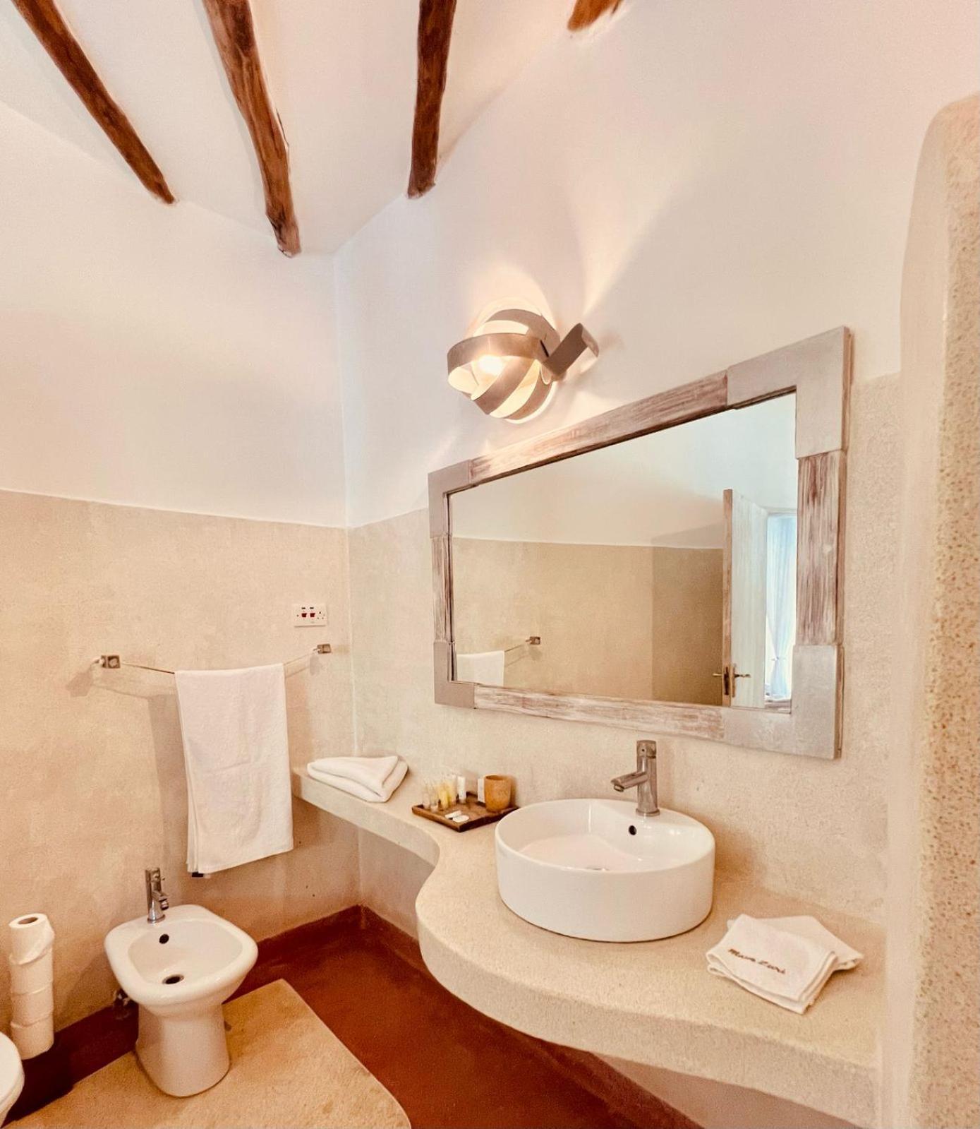 Terrazza Mawe Zuri Resort Watamu Ngoại thất bức ảnh