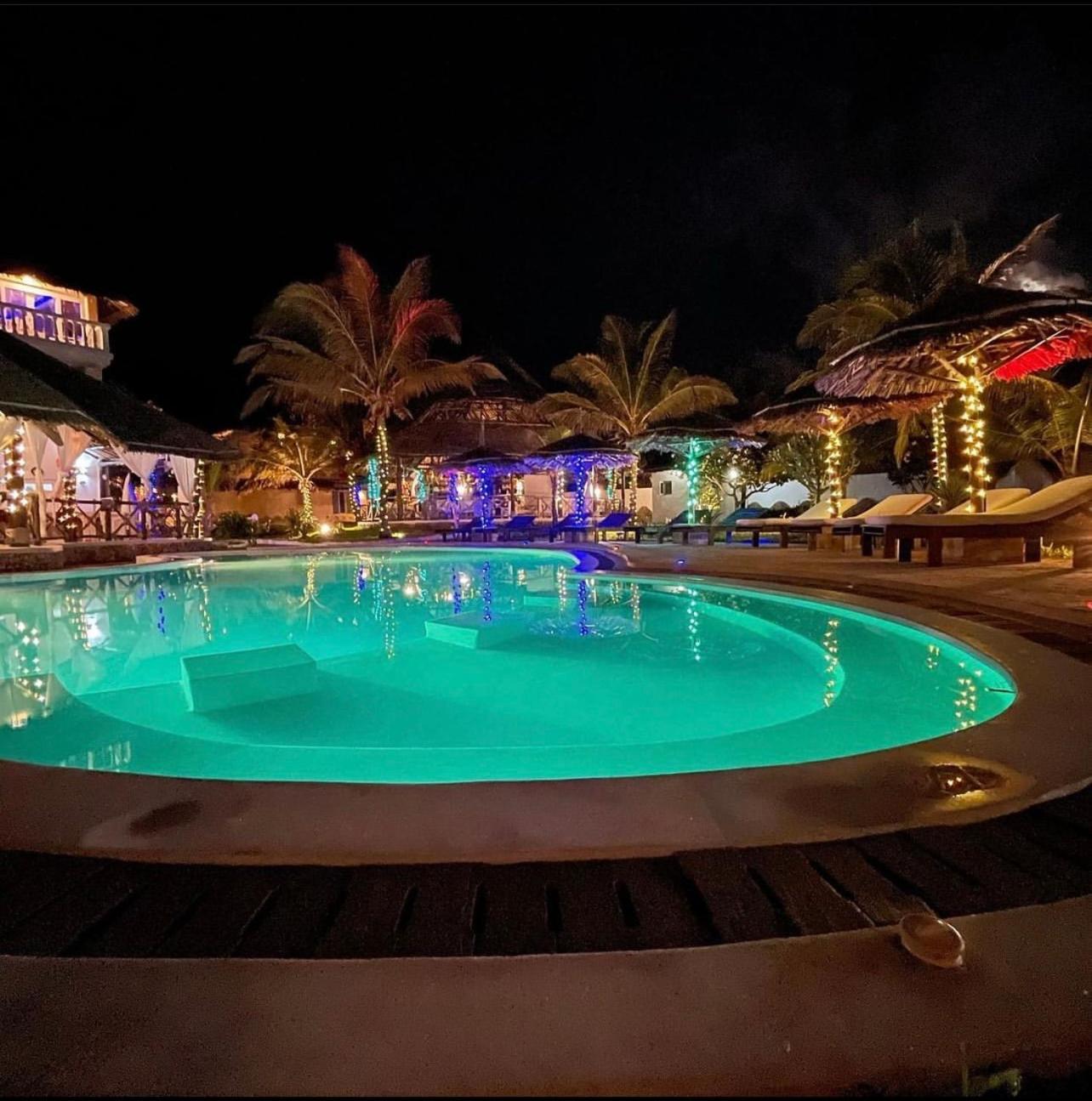 Terrazza Mawe Zuri Resort Watamu Ngoại thất bức ảnh